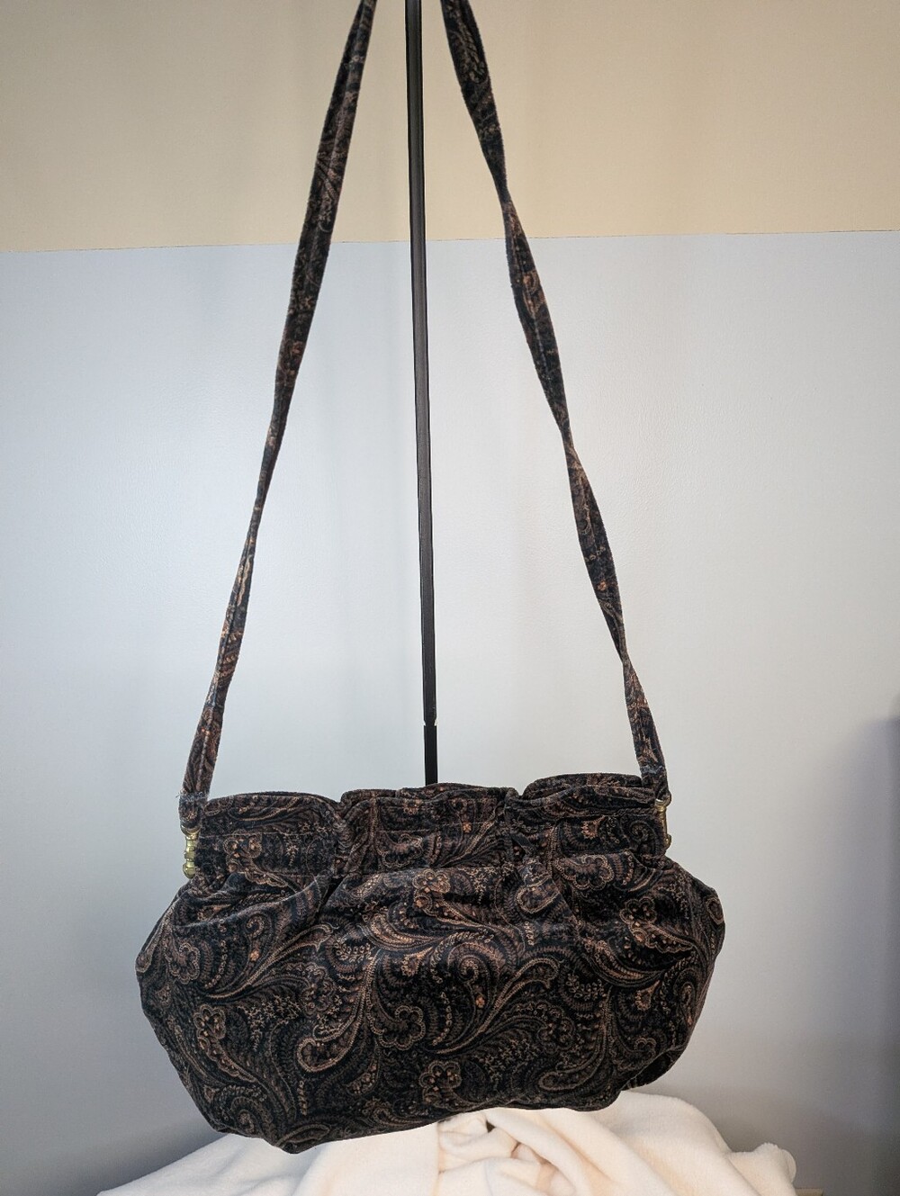 Vintage Paisley Velvet Shoulder Bag Convertible Clutch Handmade Quilted Lining